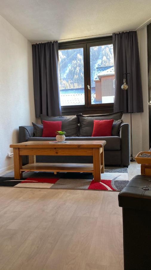 Chamois De Chamonix, Confortable 2 Pieces, Balcon, Parking Gratuit ภายนอก รูปภาพ