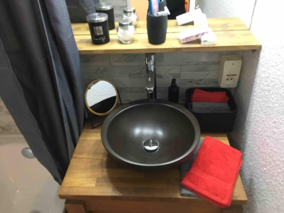 Chamois De Chamonix, Confortable 2 Pieces, Balcon, Parking Gratuit ภายนอก รูปภาพ