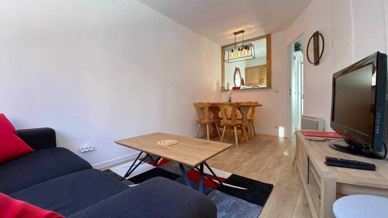 Chamois De Chamonix, Confortable 2 Pieces, Balcon, Parking Gratuit ภายนอก รูปภาพ